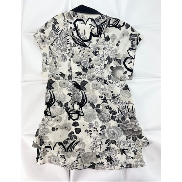Mayle Sz 2 Black Floral Toile 100% Silk Pleated Ruffle Peplum Keyhole xs Blouse - Picture 8 of 10